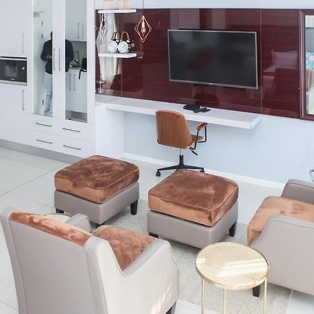 Green Avenue Apartments Габороне Екстериор снимка