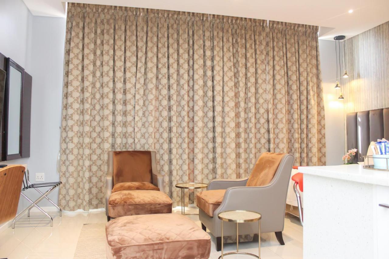 Green Avenue Apartments Габороне Екстериор снимка