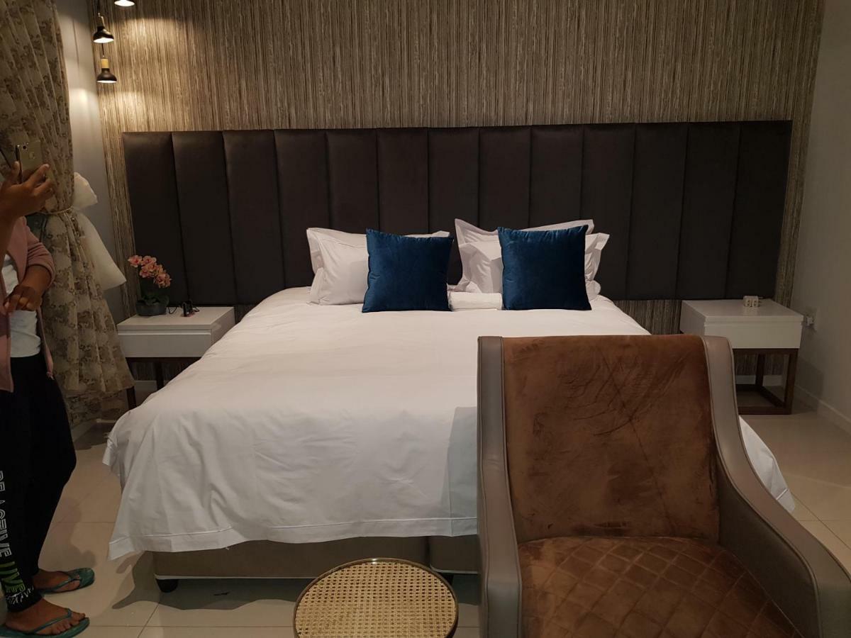 Green Avenue Apartments Габороне Екстериор снимка